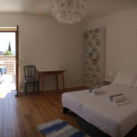 Sd House Hotel Bol Kültér fotó